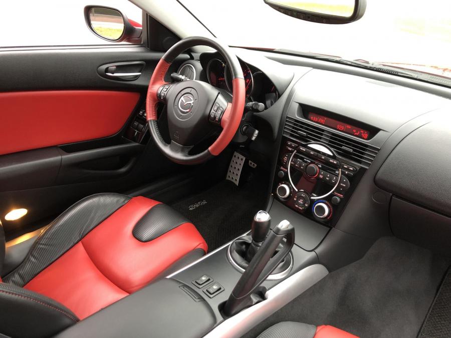 Торпедо Mazda RX-8 2005 года  (фото 110 из 197)